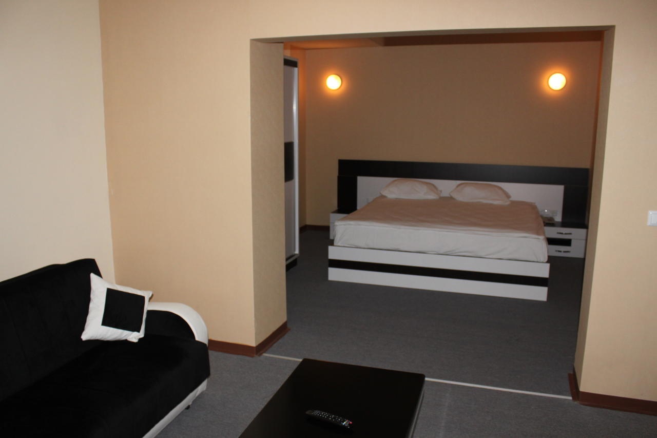 Meka Hotel Dragash Room photo